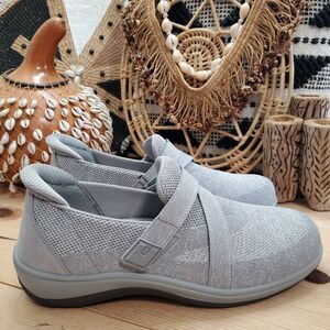 Orthofeet Kita Women 12D Gray Athletic Sneakers Hands Free Shoes 80016 Ergonomic